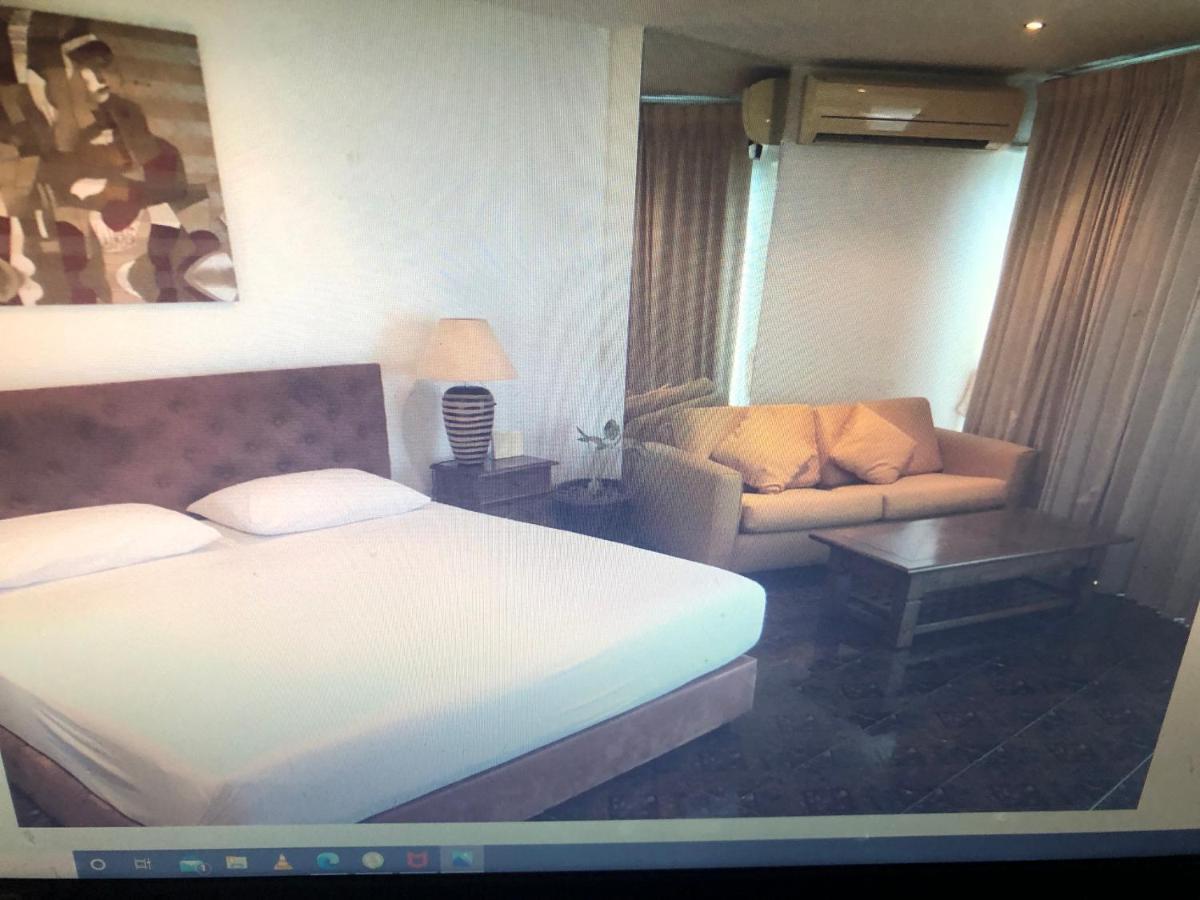 Jomtien View Talay Studio Apartments Praia de Jomtien Exterior foto